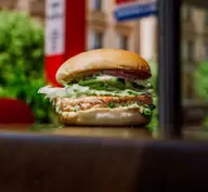 Mo's Burgers