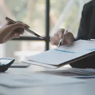 Cum pot beneficia sibienii de fenomenul de plafonare energie electrica pentru a reduce costurile?