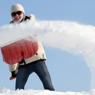Protecția impotriva temperaturilor extreme în poduri, cu izolația cu celuloză