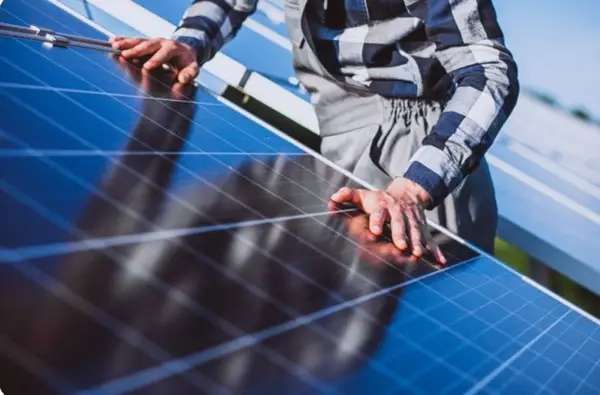 Panouri fotovoltaice în Sibiu, cum alegi sistemul potrivit pentru casa sau afacerea ta