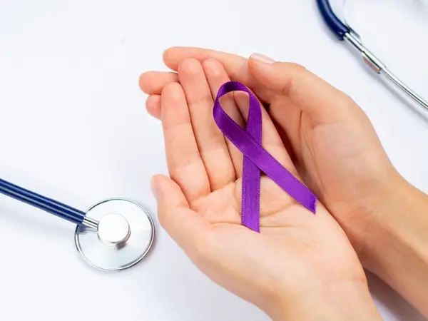 Ce investigații sunt recomandate dacă ai antecedente familiale de cancer? 6 analize esențiale
